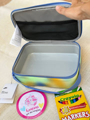 LONCHERA NIKE  +CAJA DE PLUMONES GRATIS